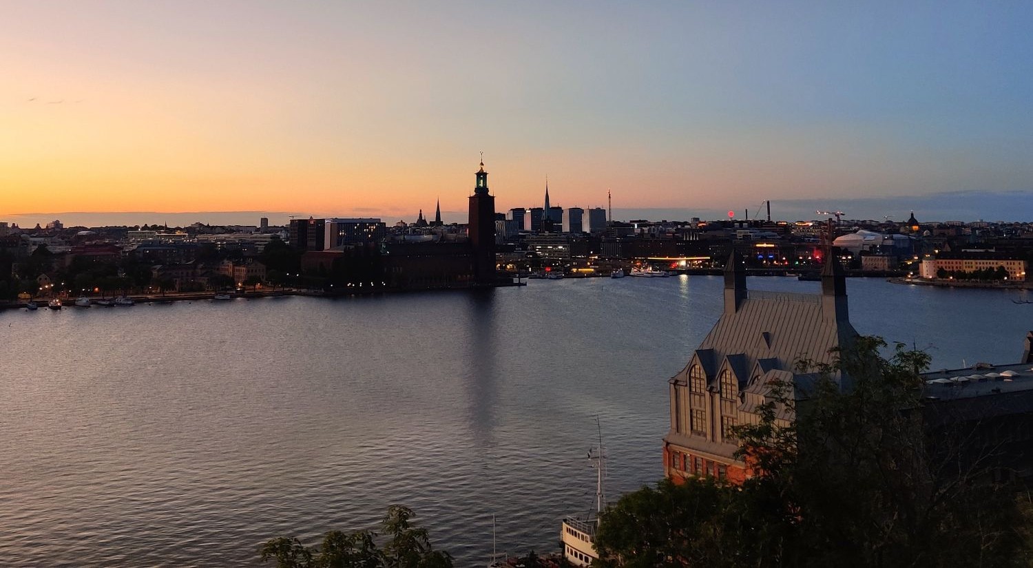Solnedgång Skinnarviksberget