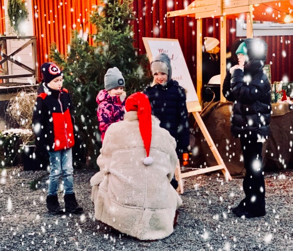 Julmarknad på Herrängens Gård