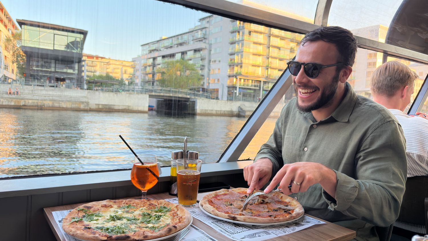 Pizzakryssning sommar stockholm